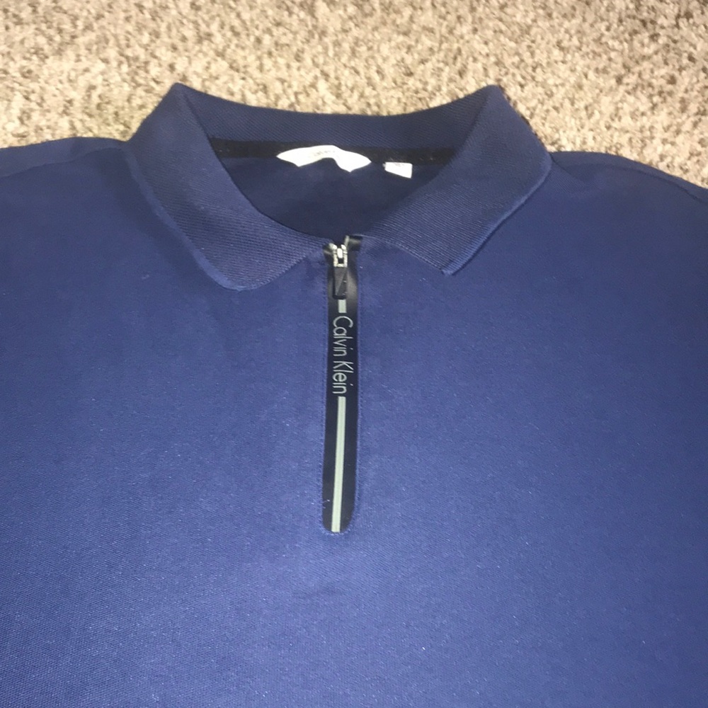 Calvin Klein polo zip up t